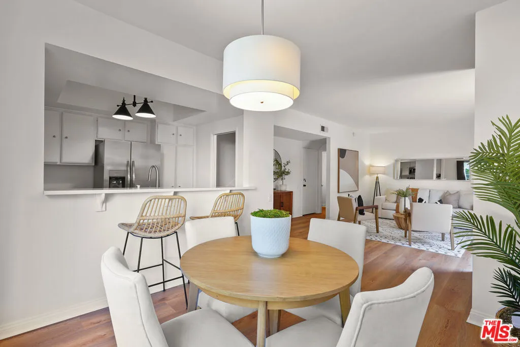 1655 Greenfield Avenue 3, Los Angeles, California 90025 home-pic-14